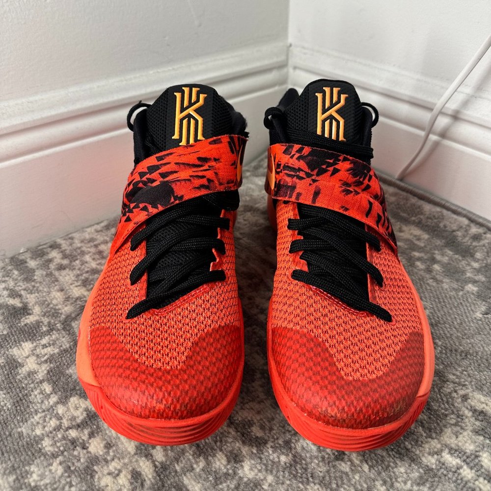 Nike Kyrie 2 Inferno 2016 Men’s Size 9.5 Red/Black